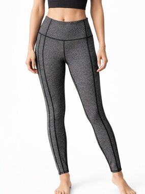 Athleta Textured Yoga Leggings - Size MT